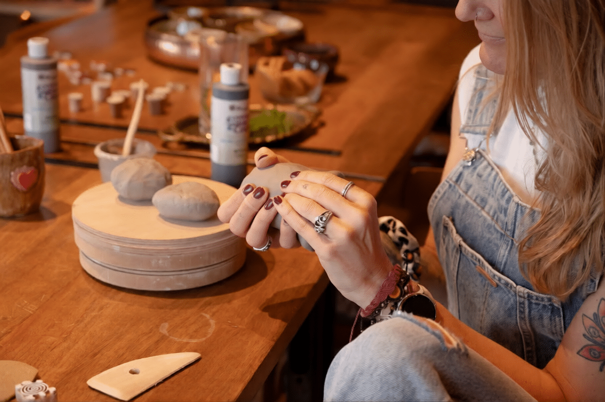Handgemaakt keramiek in het atelier van Pippi Pirate in Hoorn